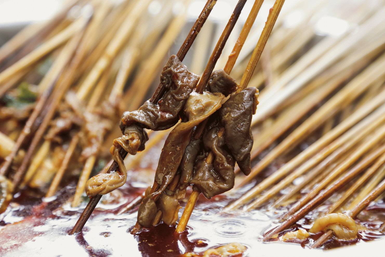 大学生创业卖串串，7年卖出10万斤后腿牛肉——屋头串串香 创业人物 第26张