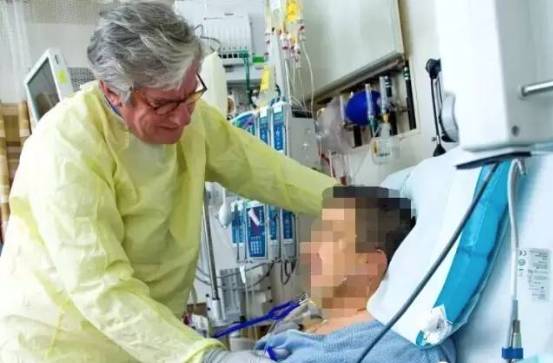 Image result for 哈佛大学医学院教授Dr. Mudge