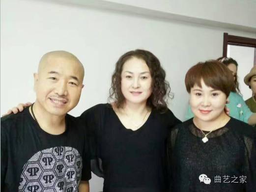 (左起:王小利老师,白玲老师,李琳老师)