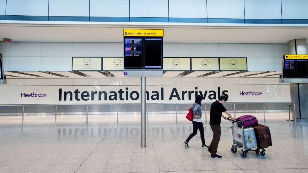 英国入境核酸检测政策调整，海外旅客须持阴性证明！