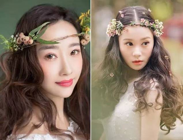 黑长直进阶版发型是下面这款披发收紧收至耳侧,发尾做卷,弱化了中分的