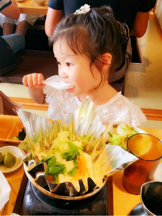 宝宝喝水是门技术活，喝多了会水中毒，很多窍门你看了才知道！274 / 作者:疾控客服 / 帖子ID:206772