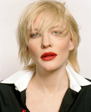 抗衰老的那些吃、喝、涂、抹 HGH补充是核心！