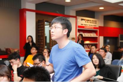 @新媒沈阳在清华演讲判断：大数据发展目前已经接近中场阶段