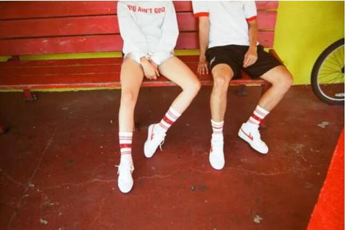 回力warrior和回力区别_回力鞋后面logo是怎么_回力logo