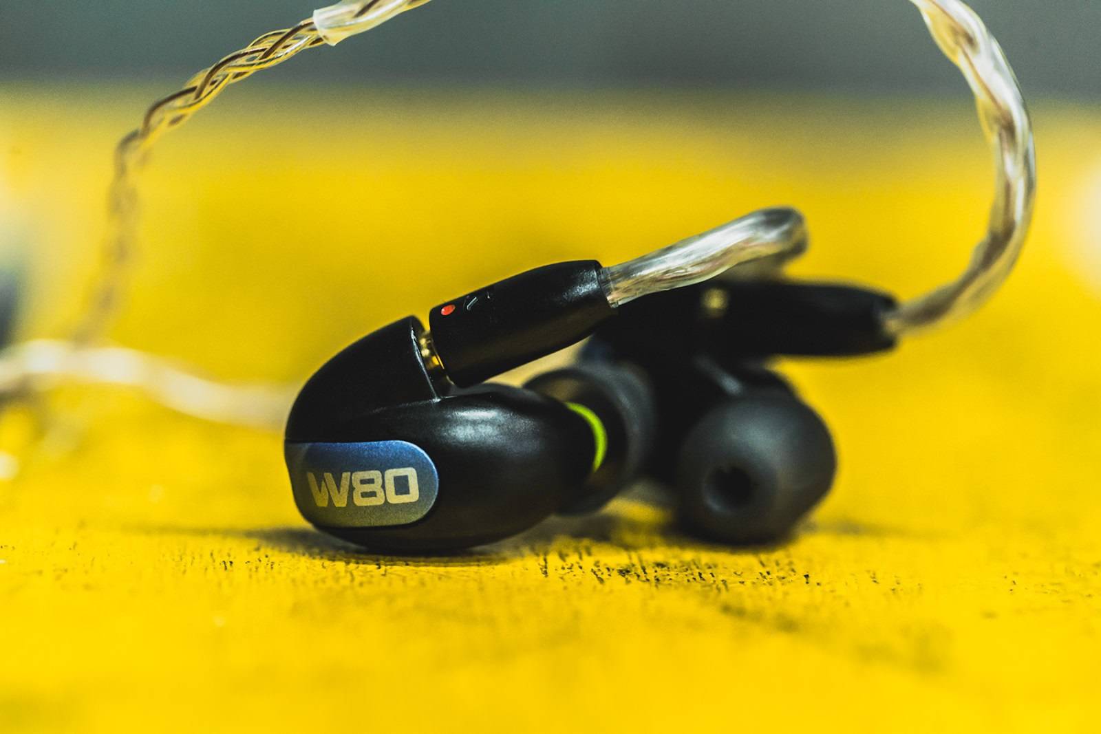 听说好音乐能让耳朵怀孕,那么耳机插入多深怀孕率最高?|基本款-怀孕期