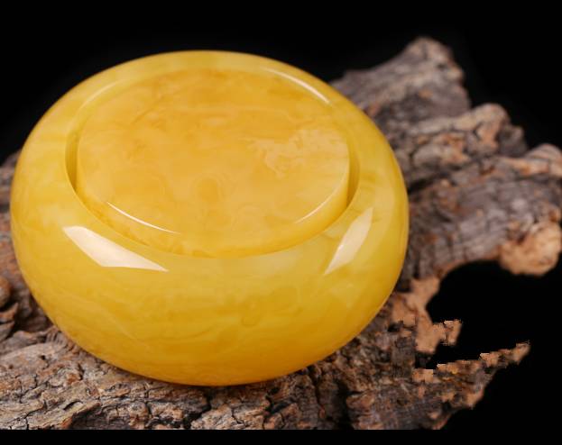 琥珀蜜蜡_琥珀蜜蜡奇葩形状_琥珀蜜蜡手镯图片