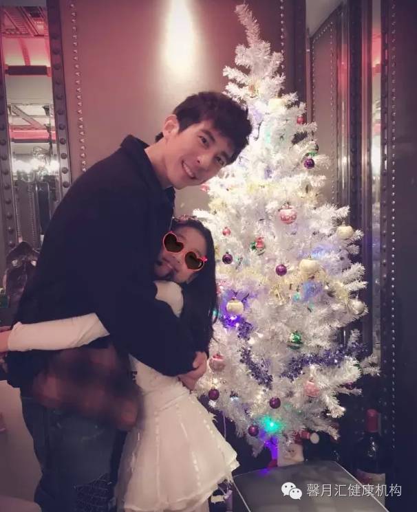 42岁的贾静雯宣布怀上了第三胎!高龄女性怀孕需要注意什么?-怀孕期