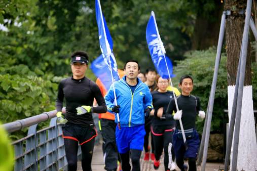 山东鸿运汽车交易广场有限公司（长安汽车）