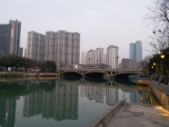 「 三星 蓋樂世 C7 Pro 上手體驗｜TheTime出品」