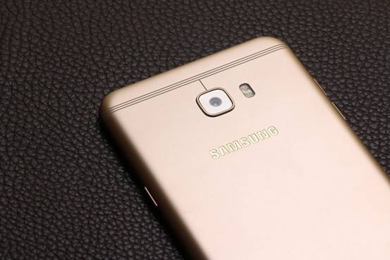 「 三星 蓋樂世 C7 Pro 上手體驗｜TheTime出品」