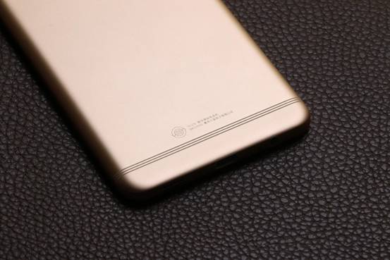 「 三星 蓋樂世 C7 Pro 上手體驗｜TheTime出品」