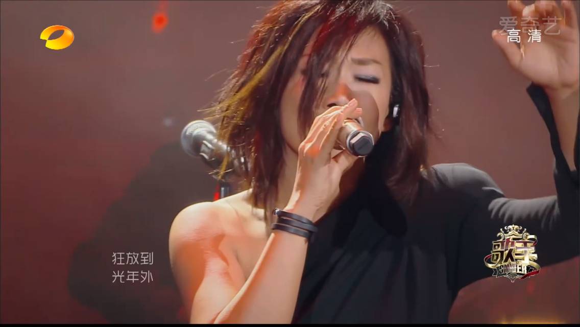迪玛希跪地挑战法语名曲逆袭成功,林忆莲《盛夏光年》