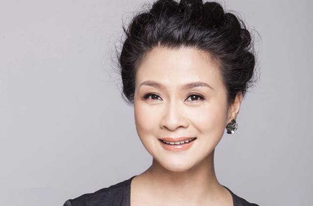 穆丽燕:&ldquo;妈妈&rdquo;形象深入人心!《护宝风云》每晚8点《家剧场》正在热播,敬请关注!