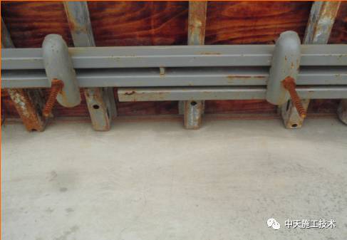 【工法】利用角钢防止剪力墙漏浆施工工法