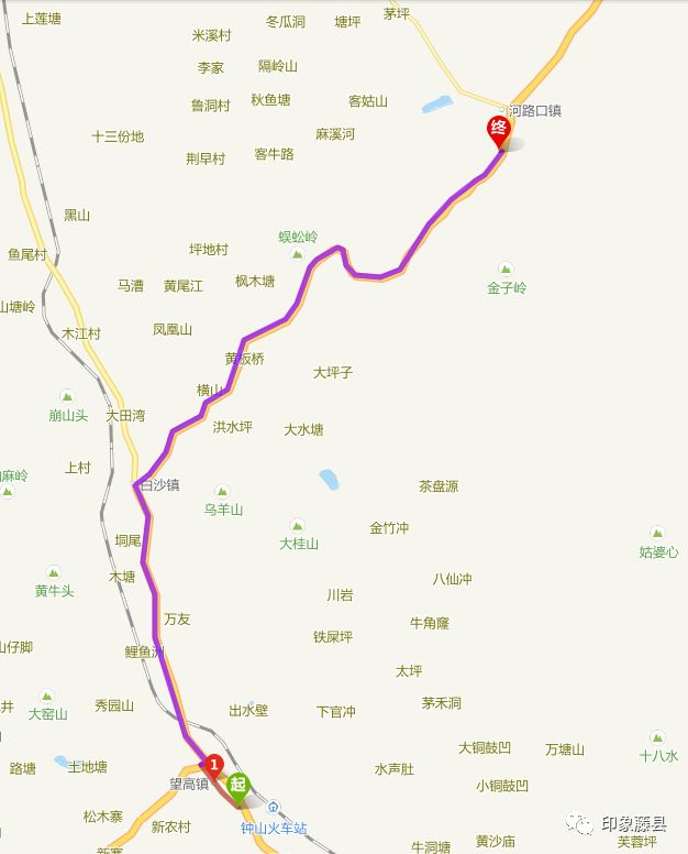 广西人跑北京今天上午下雨,刚才夜跑,到达省区界钟山县!图片