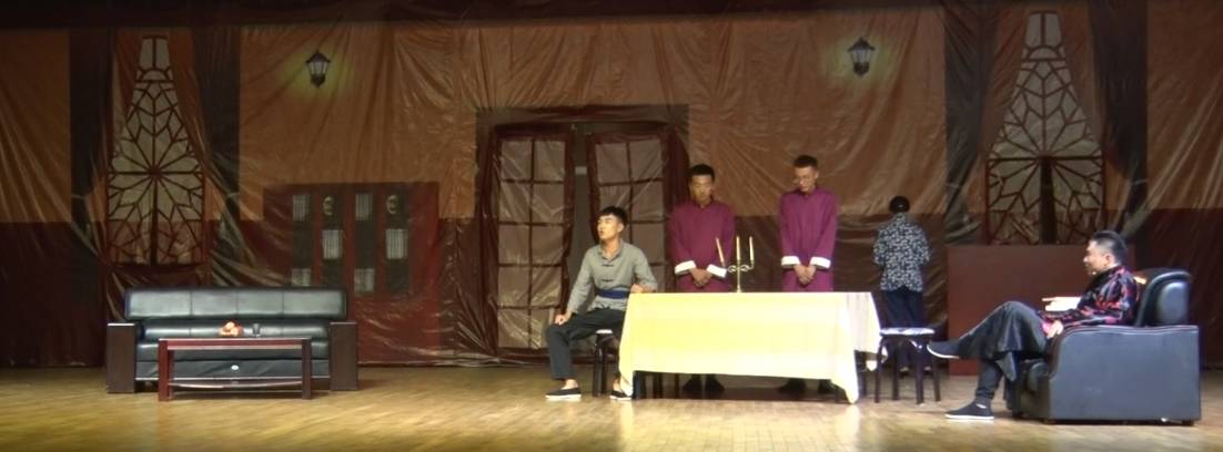 传承经典艺术 启迪青春韶光 管理系话剧《雷雨》首演