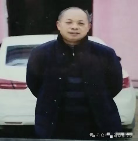 作者：邱荣理《冬草（看图吟）》335~赣雩文艺