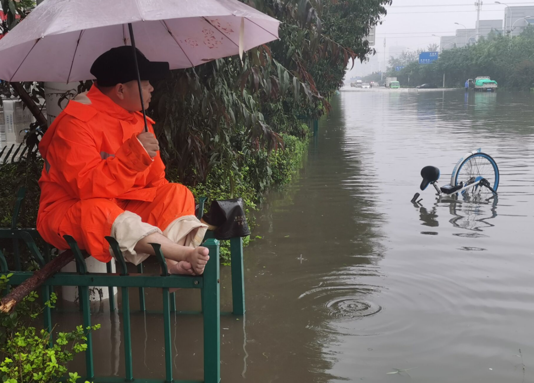 ​石家庄现入汛以来最大洪峰！雨还要下多久？