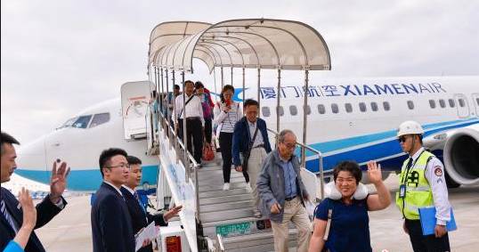 恐怖災難來臨，1.7萬中國人被困，天崩地裂人人絕望！這時，天空「轟隆隆「飛來6架大飛機，把人們都看呆了！ 靈異 第67張