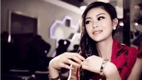 一等女人做黑茶， 二等女人做医生 ，三等女人做教育，十等女人