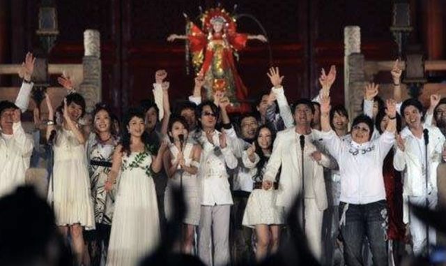 回忆杀!《北京欢迎你》十年了,演唱的群星都发展怎么样了?
