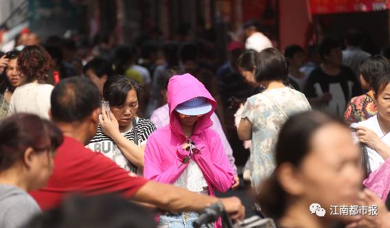 万寿宫商城与洪城大市场齐名