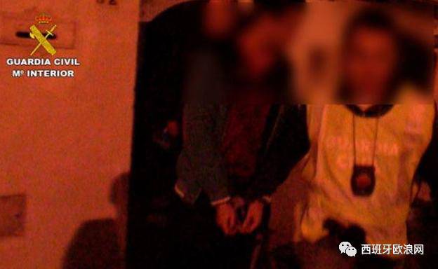 【欧浪网】被捕的夏令营指导员可能性侵过无数幼年人士