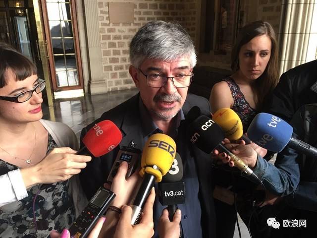 【欧浪网】近半巴塞罗那人抱怨游客太多  要求限制旅游