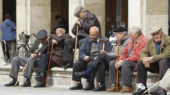【欧浪网】西班牙15年后成老人国   四分一人口超65岁