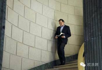 【欧浪时评】西班牙国会如何产生首相？为何说拉霍伊难以上任？