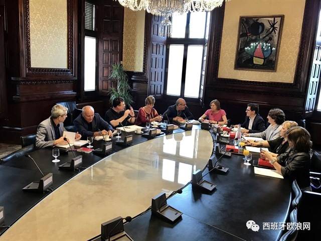 【欧浪网】加泰公投法未被议会接纳  公投日子或变更