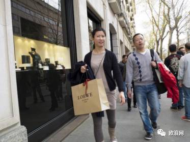 【欧浪网】奢侈品业在中国迎来春天 急坏了西班牙旅游界