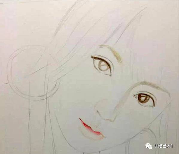 美女彩铅绘画教程:用彩色铅笔画滨崎步的画画步骤