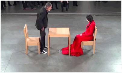 喜欢一个人，眼神是藏不住的