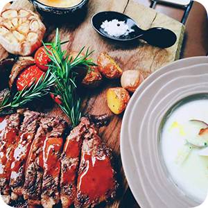 毁三观了,怀孕9个月还在健身练腹肌?