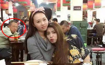 【陇南故事会】笑多了会怀孕-风骚少妇摔跤后,本性外露-怀孕期