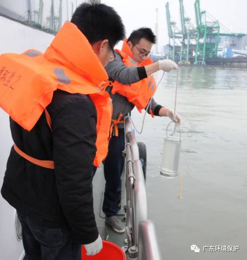 【环保新闻】探秘！水质监测这样测的…