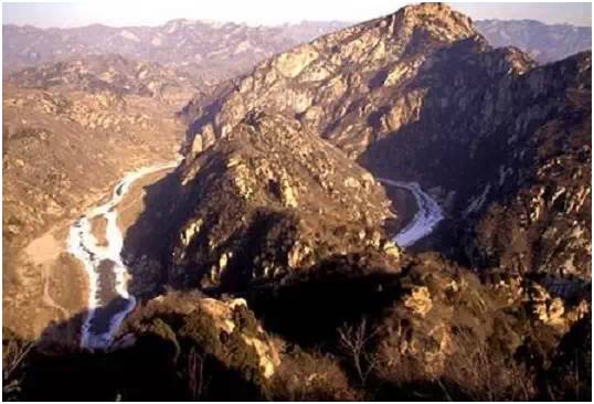 爱孩子，怎么可以不带他走冰河，爬冰瀑？