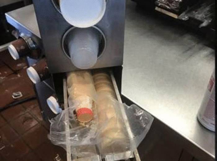 两个入口、以及入口到出口通道