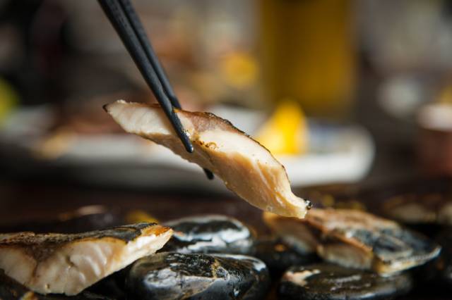 食材拼盘有刺身吗_刺身拼盘有哪些食材_刺身拼盘材料名称