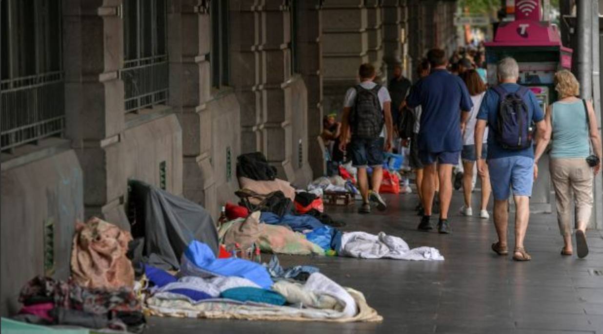 维州政府宣布980万澳元计划,让睡在大街上的流浪汉搬入过渡房!