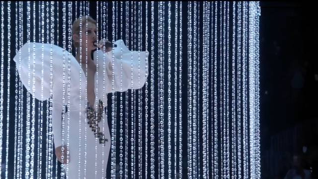 现场 | 席琳&middot;迪翁再现经典之作《我心永恒》