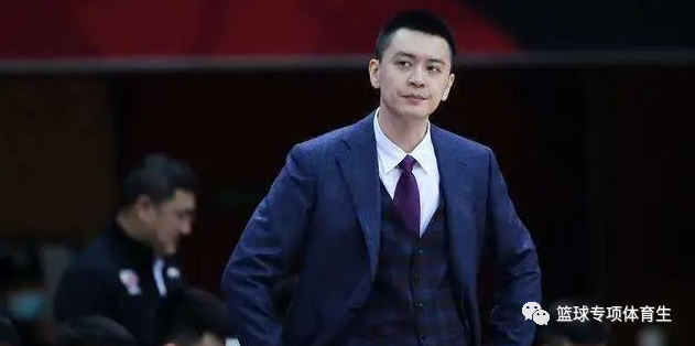cba辽宁队主帅中国篮球第一帅哥杨鸣受聘为985大学客座教授