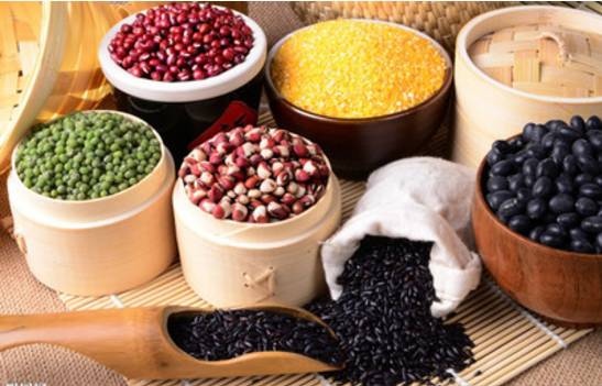 岳灵生发坚持吃养生食品