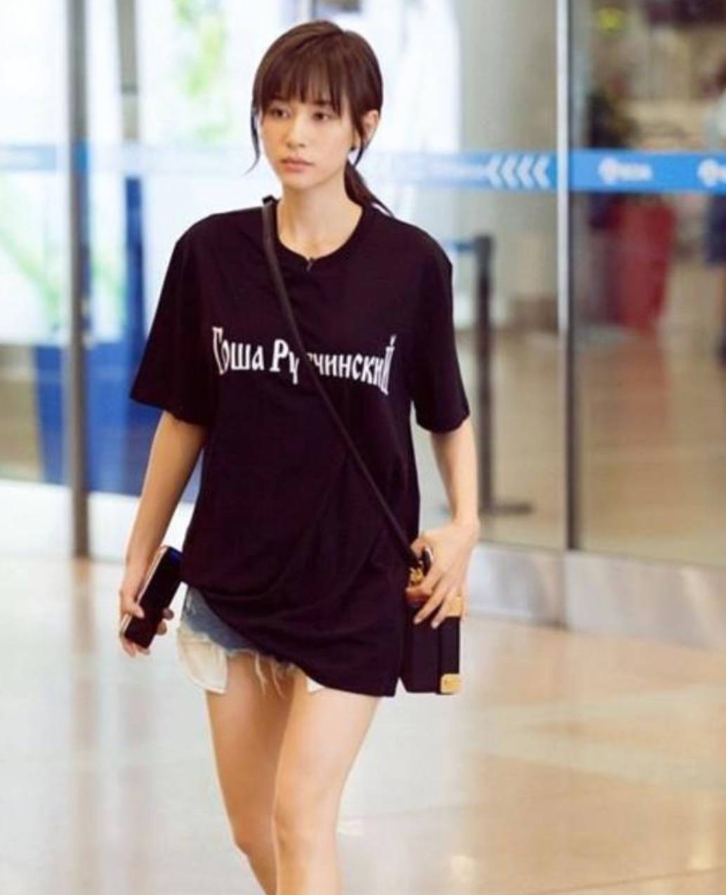 王子文换长发了,分分钟美成李若彤!原来换对发型这么重要!