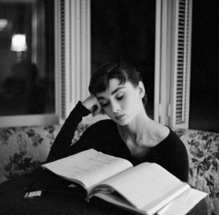 箴言 | 不意外怀孕一次,都不知道你爱的是人还是狗