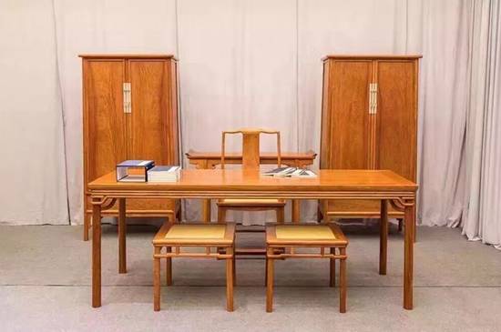 教您走出乱买红木家具的几个误区