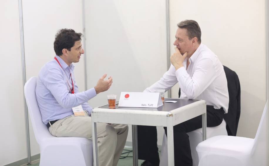 紅點博物館終落戶廈門！ 紅點廈門博物館、紅點中國區(qū)總部在2016“中國好設(shè)計”頒獎典禮上成功簽約！