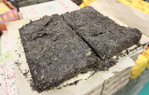 黑茶、茯砖茶开金花，“发霉”更值钱！是《白鹿原》上的爆款，白